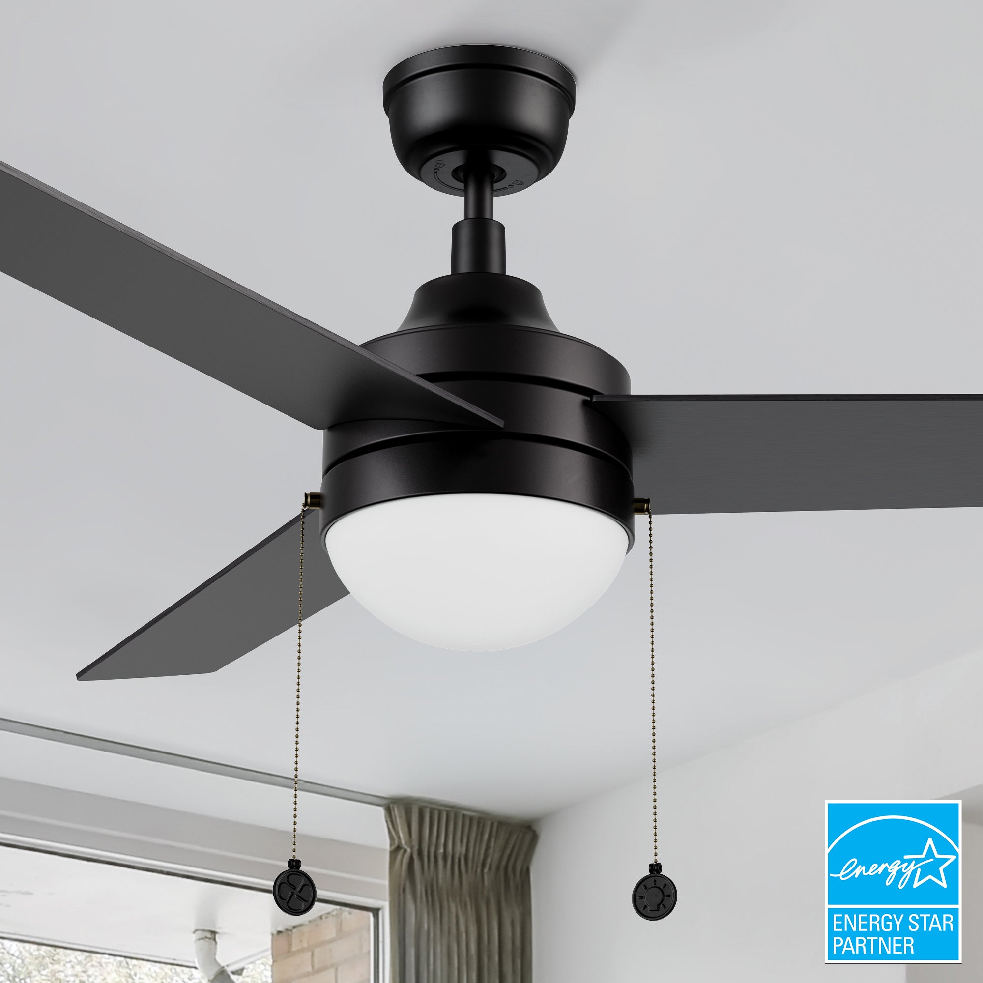 52 inch modern ceiling fan in black with LED light and pull chain, featuring with 5-speed dc quiet motor and an integrated 4000K LED cool light.