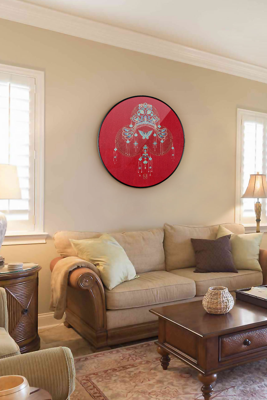 In the elegant modern living room, there are embroidered wall artworks full of Oriental art, matching with light sofas and dark wooden tables.