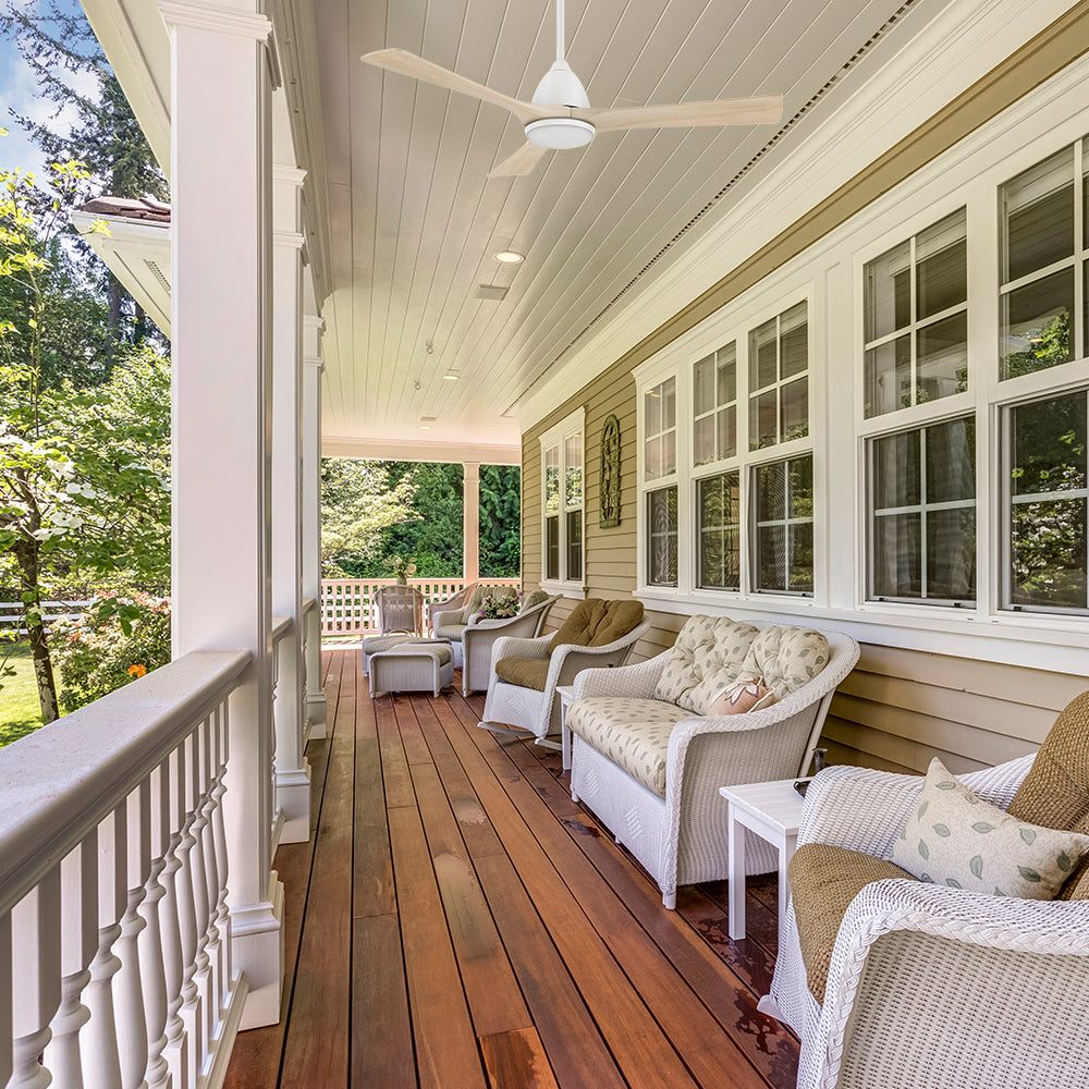 This smafan wet-rated outdoor ceiling fan with light wood color features a dimmable light kit and smart controls for convenient operation in any outdoor space.