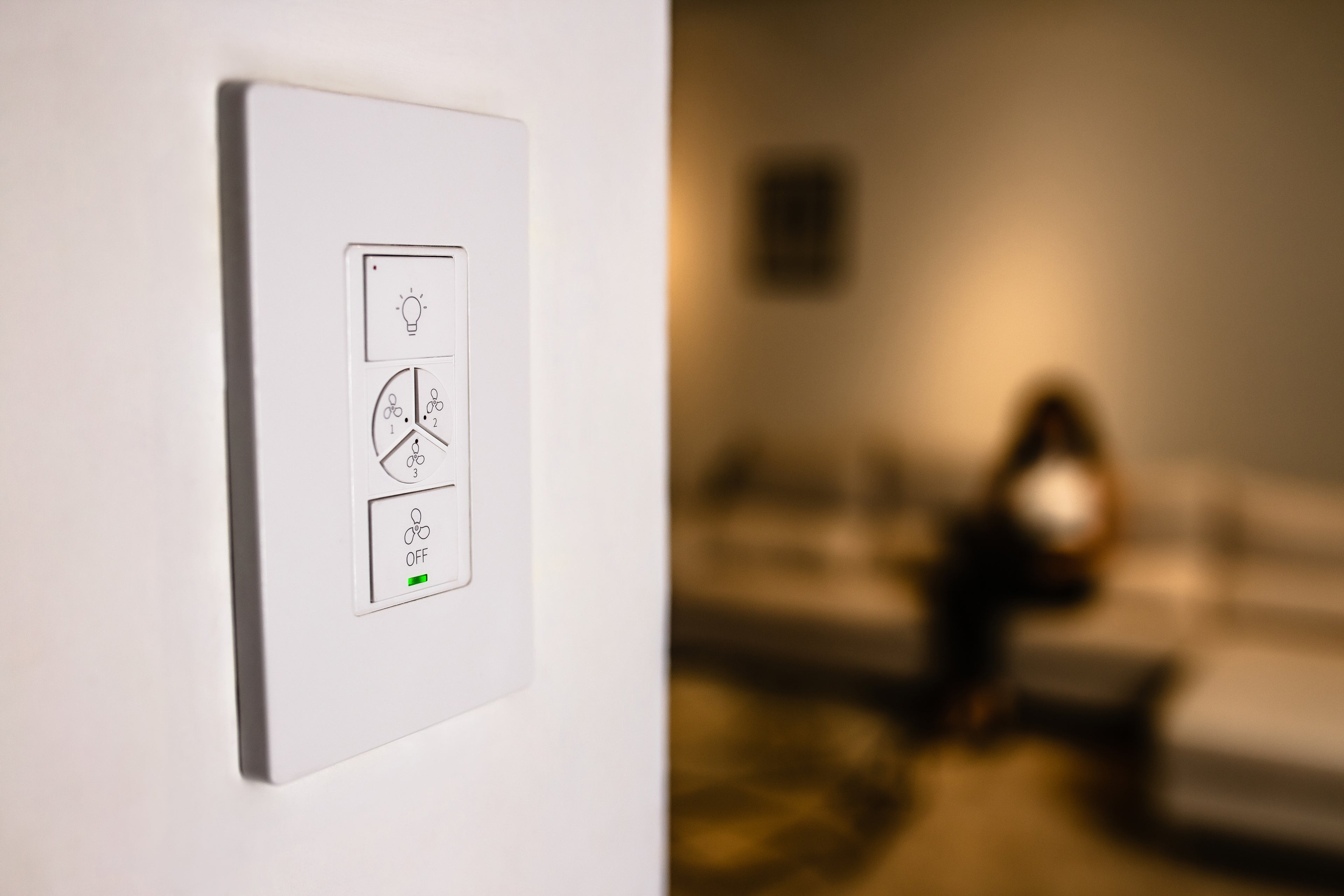 Carro Home Smart Wall Switch Controller For Ceiling Fans (4 Gang)