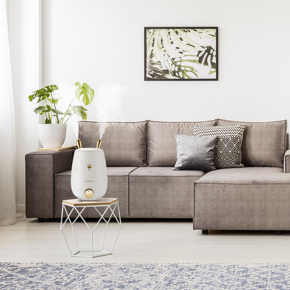 The Zukis humidifier quietly disperses a fine cool mist into the air providing relief from the dry air. This top fill humidifier has an optional aromatherapy tray so a few drops of essential oil can be added to create a relaxing atmosphere.