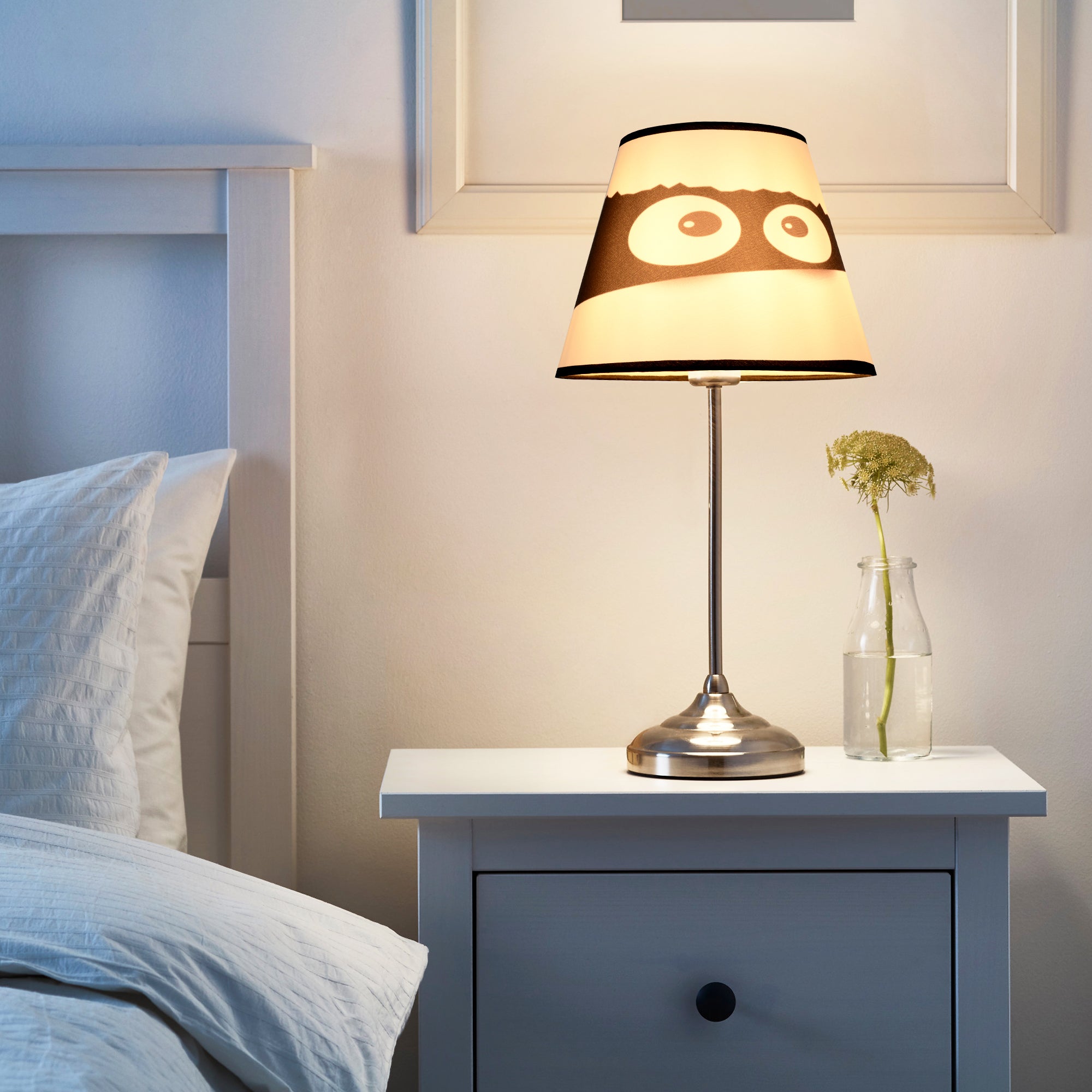 This Halloween themed fun, yet elegant Carro Home Collection Lamp Shade will refresh the look of your favorite lamp. You’ll be ready for Halloween in a snap! With its clean lines and stylish design, this Carro Home Collection Lamp Shade is perfect addition to your home décor. Beautiful fabric with satin finish helps to repel stain and dust. The sturdy and durable structure makes easy for you to store away without taking much of a space.