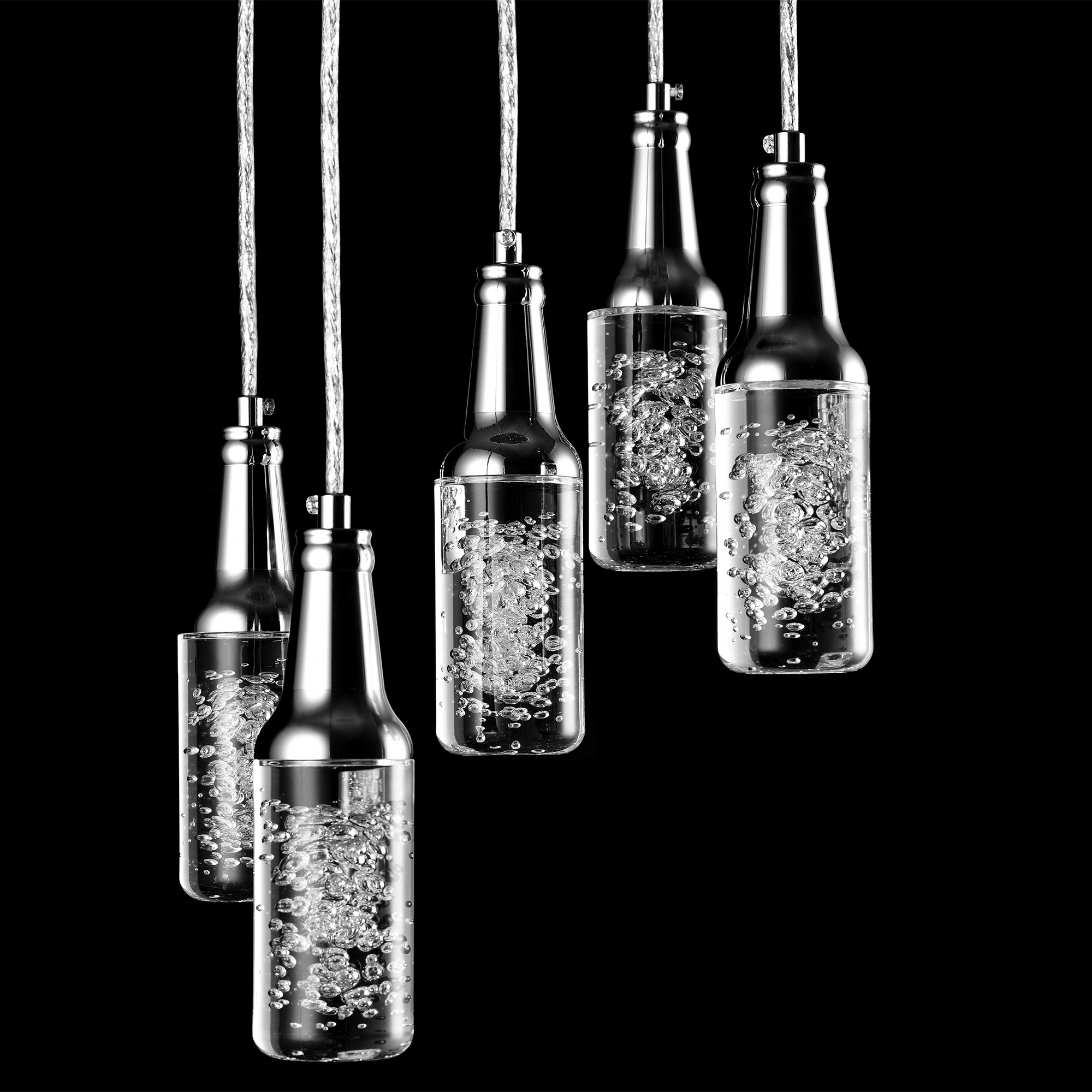 With the Smafan Paton 5-Pendant Light, creating a fun ambiance in your home has never been this simple! This pendant light features Wi-Fi apps, Siri Shortcut and Voice control technology (compatible with Amazon Alexa and Google Home Assistant) to set the pendant light dimmable and RGB multicolor, you can alternate between light colors, adjust the brightness, and switch up the variation until you reach the perfect lighting configuration. Equipped with a simple and elegant exterior.