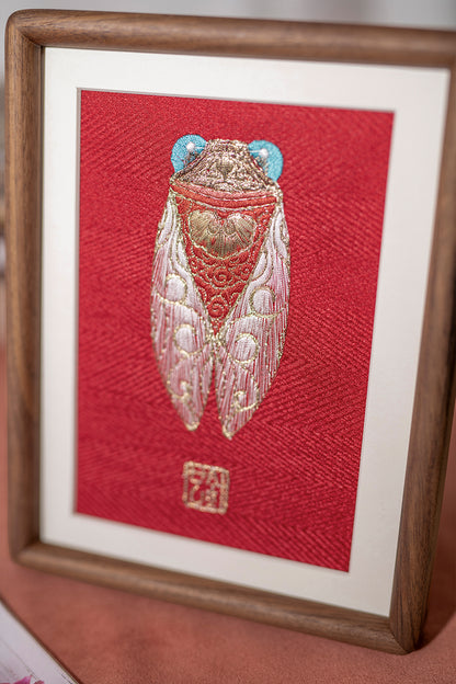 Embroidery Designs of Golden Cicada For Textile Art