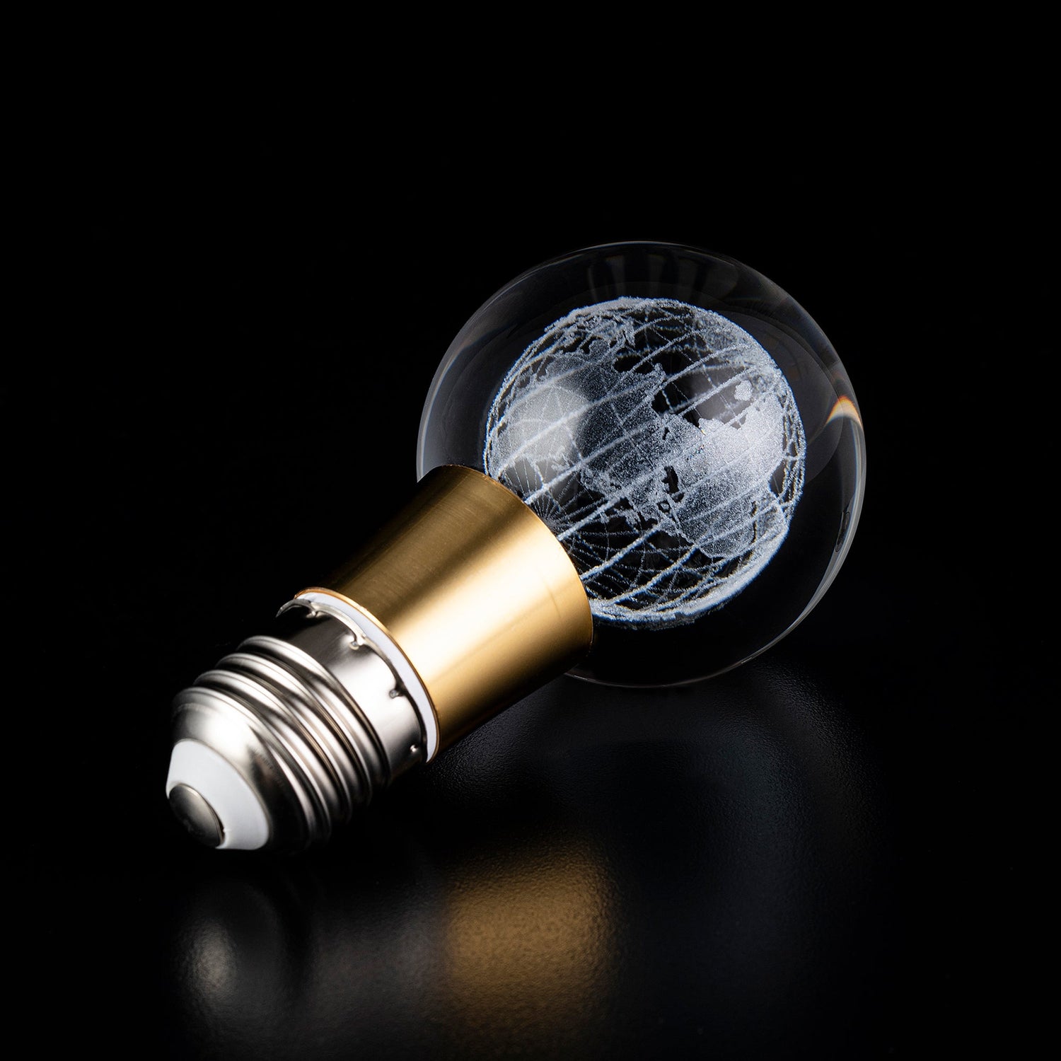 ATLAS GLOBE Crystal LED Light Bulb