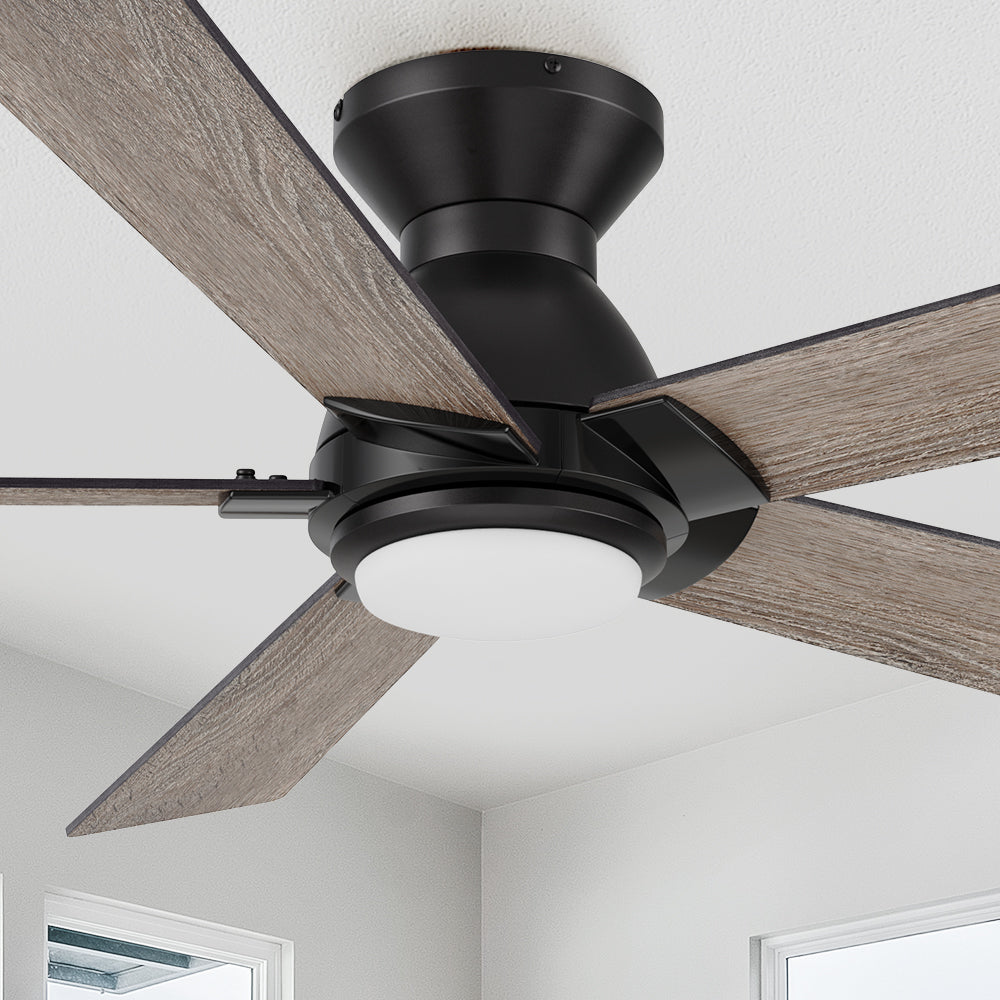 Carro Armoy 52 inch ceiling fan in wood with light design with a white finish, elegant plywood blades and an integrated 4000K LED cool light. 