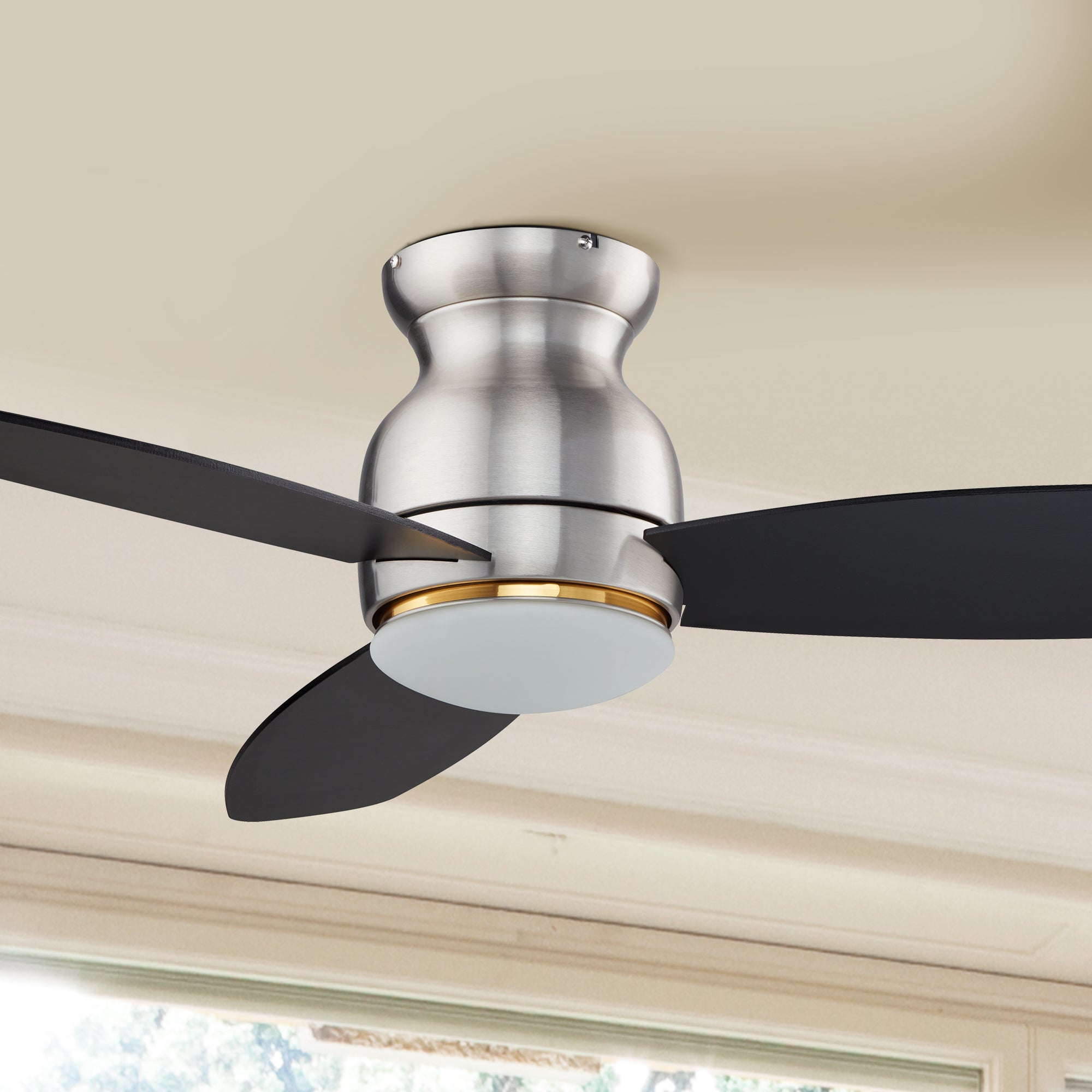 Smafan 48 inch Trendsetter smart ceiling fan designed with Black finish, elegant Plywood blades and integrated 4000K LED daylight.