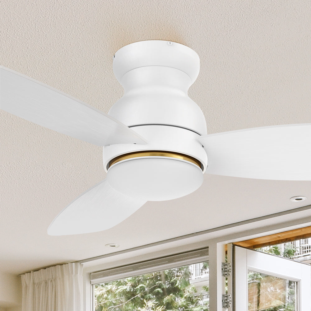 Smafan 52 inch Trendsetter smart ceiling fan designed with white finish, elegant Plywood blades and integrated 4000K LED daylight. 