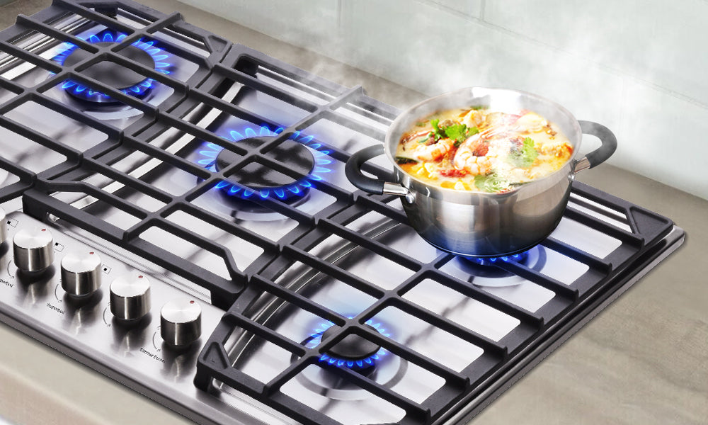 Gentle and even heating gas stove' s burner for liquid soup food