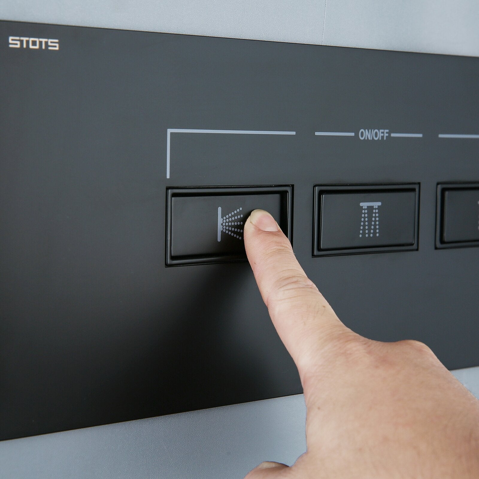 Foni Thermostatic Rainfall &amp; Waterfall Combo Shower System in Matte Black