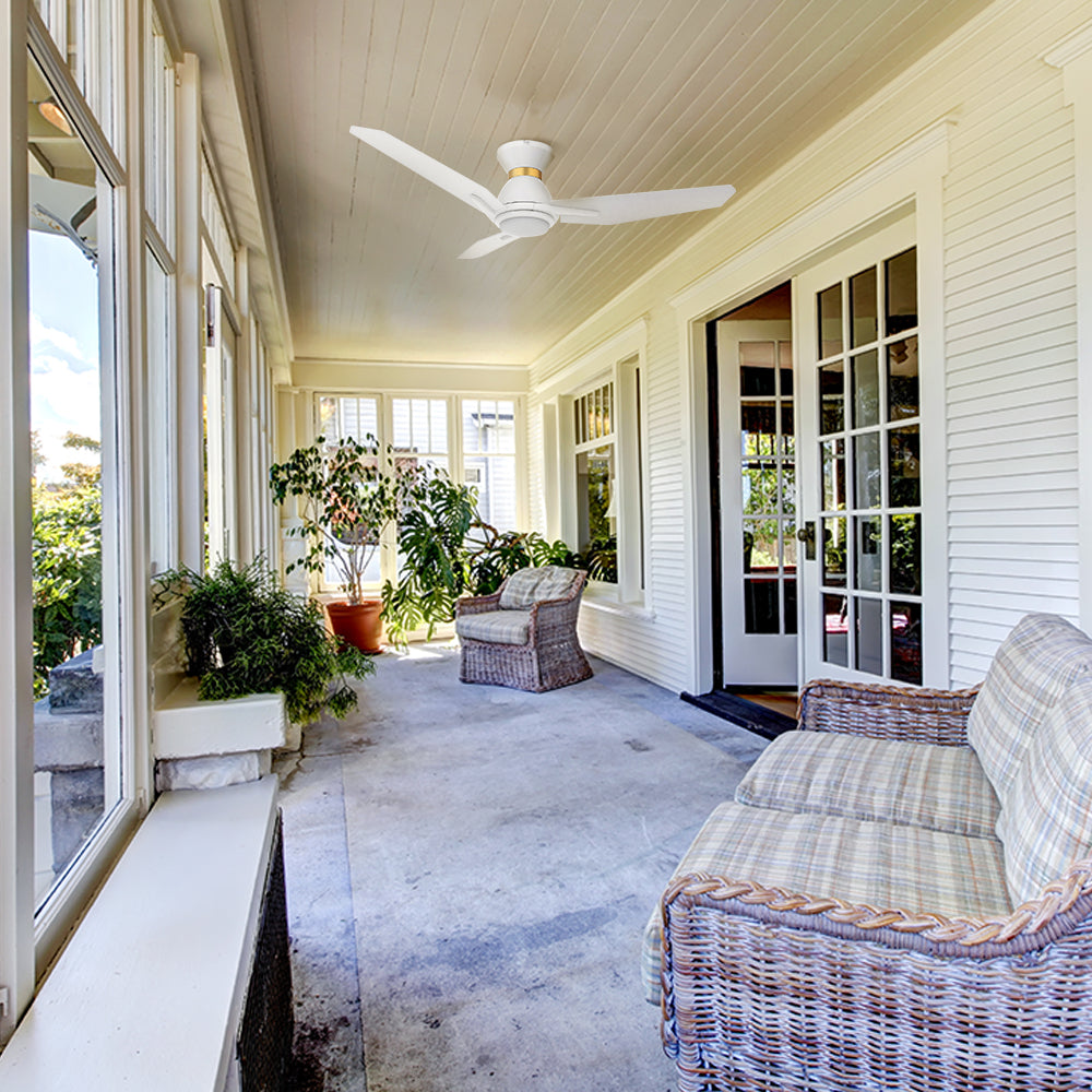 Stay comfortable year-round with this 44 inch flush mounted outdoor ceiling fan in your living outdoor space, featuring a reversible and quiet 10-speed DC motor. 