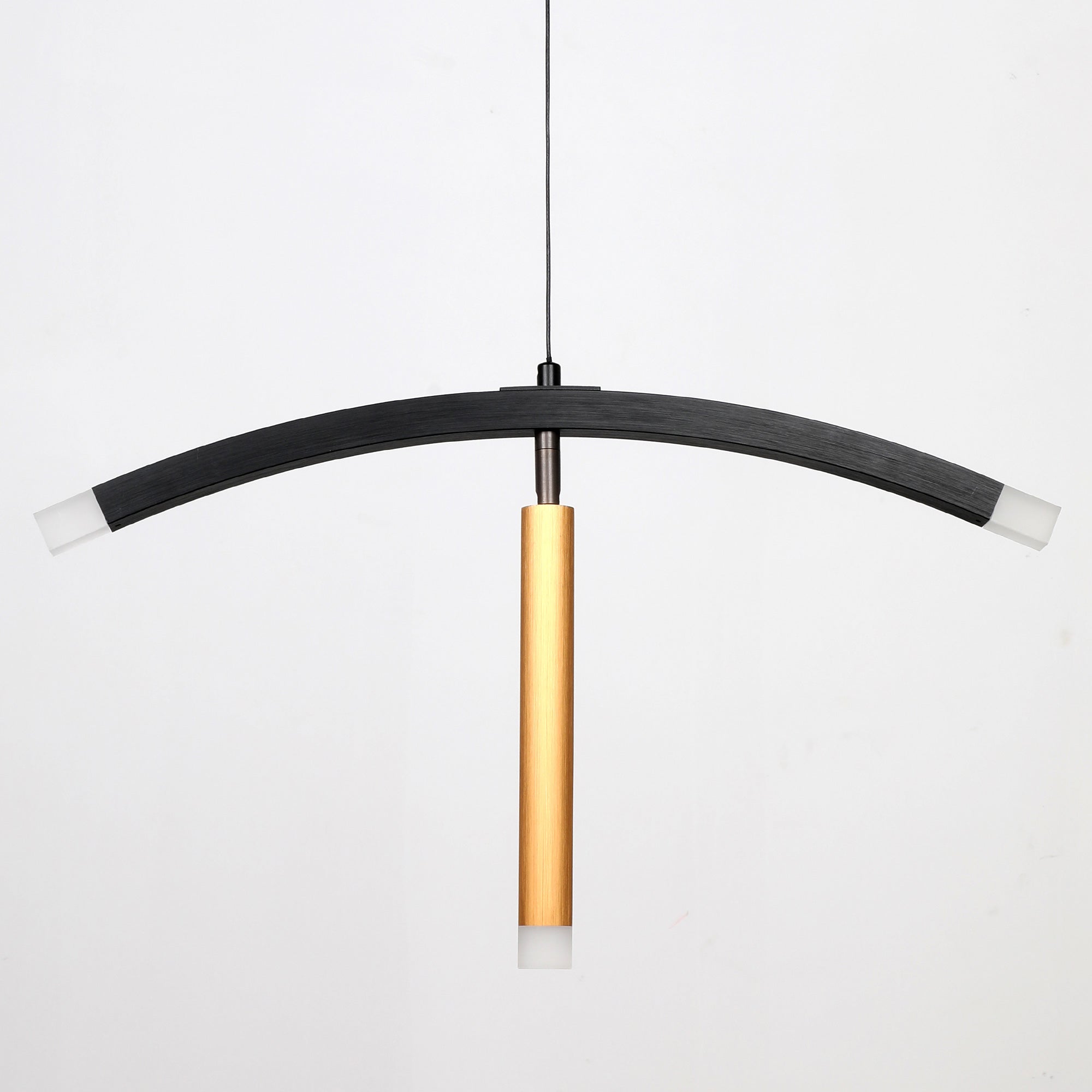 Smafan Seville Brushed Gold Simple Decoration Hanging Kitchen LED Pendant Light brings a clean and simple design.Descending from a single hanging cord,simply streamlined-design pendant light fully demonstrates the art and beauty of simpleness.This pendant showcases a balance of materials and a stylish glow to bring some contemporary flair to its surroundings.