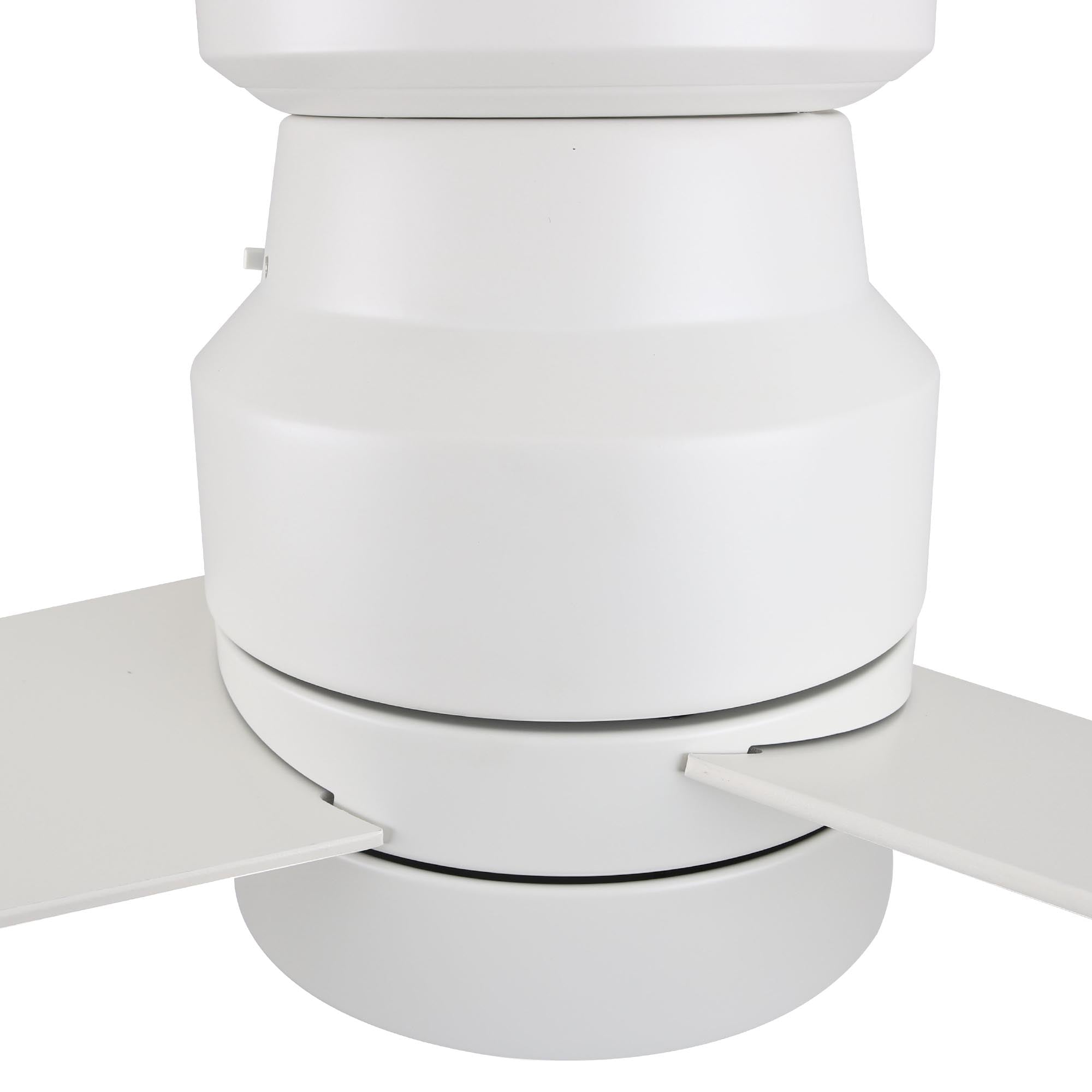 Smafan Ranger Smart Ceiling Fan blends elegantly into its surroundings while providing a cooling effect and strong airflow that large indoor living spaces need. Ranger’s energy-efficient LED light kit has 3000 lumens and lasts over 50000+ hours and its warm soft white light creates an inviting space. Ranger’s energy-efficient and completely silent motor provides a comfortable environment for any indoor spaces. #color_white